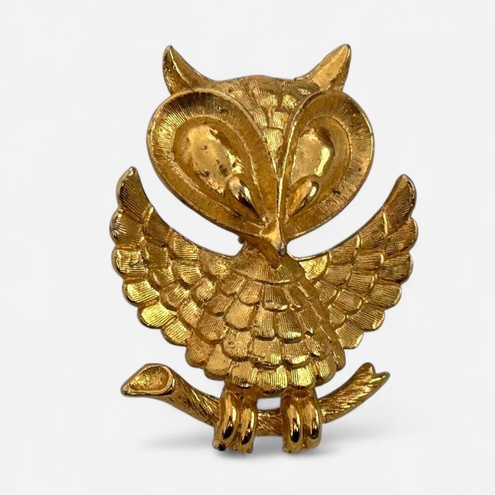 Vintage Owl Brooch Gold Tone